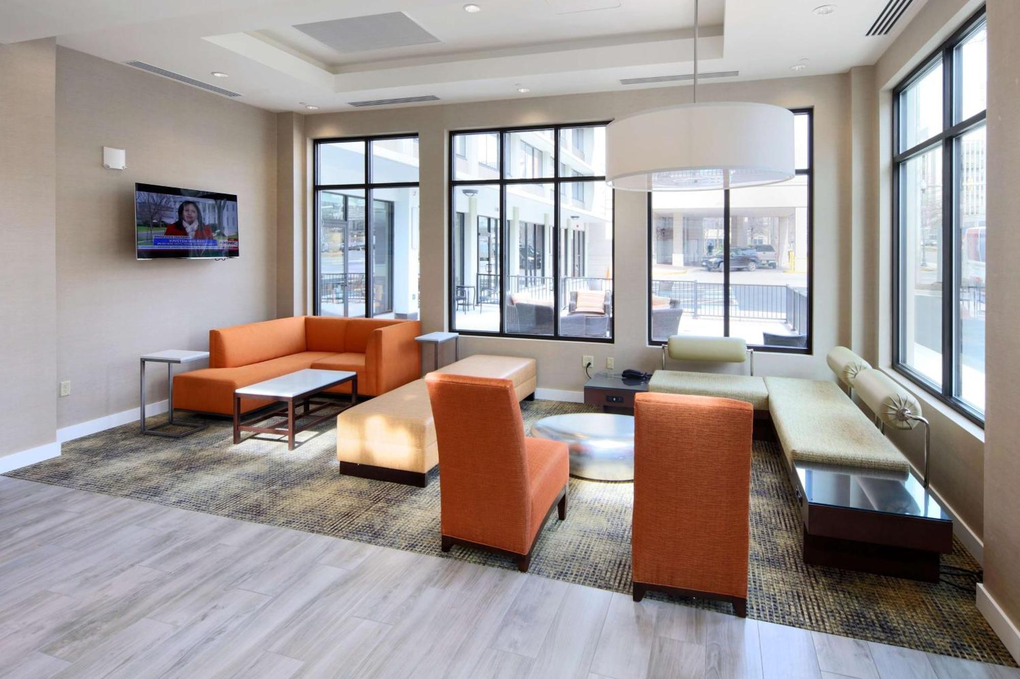 Hilton Garden Inn Reagan National Airport Arlington Extérieur photo