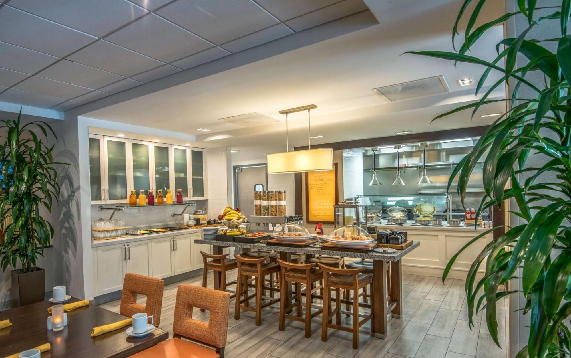 Hilton Garden Inn Reagan National Airport Arlington Extérieur photo